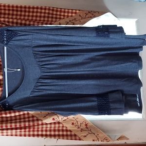 Blue long wide sleve shirt boutique 1x